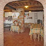 Apartmán Le Fornaci-3 By Interhome